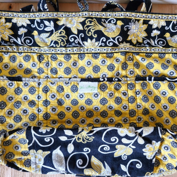 Vera Bradley Black Yellow Button Floral Paisley Tote Bag with Accessories Large - Picture 4 of 16